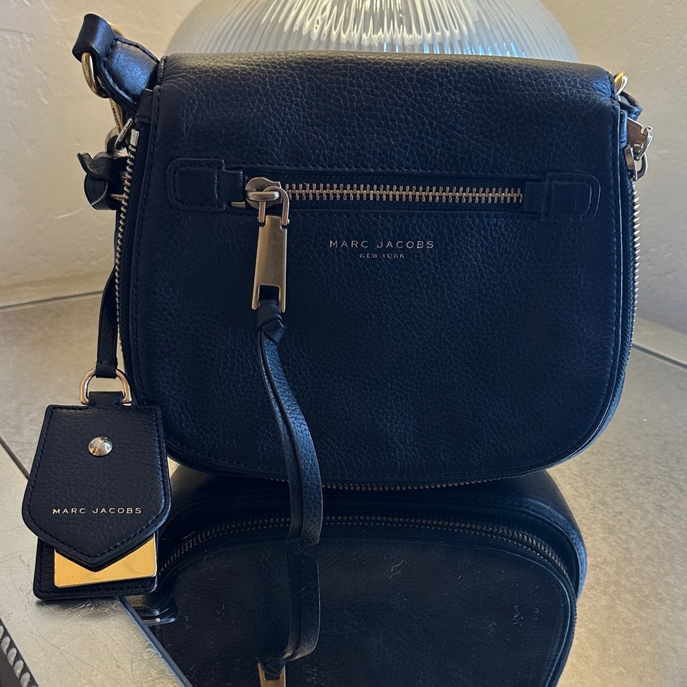 Marc Jacobs Elegant Black Crossbody Bag